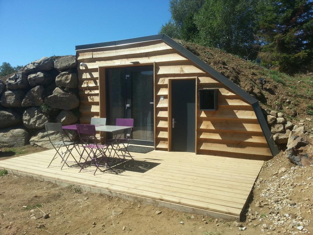 Domaine De L'Ours / Camping Lodge Saint-Urcize Esterno foto